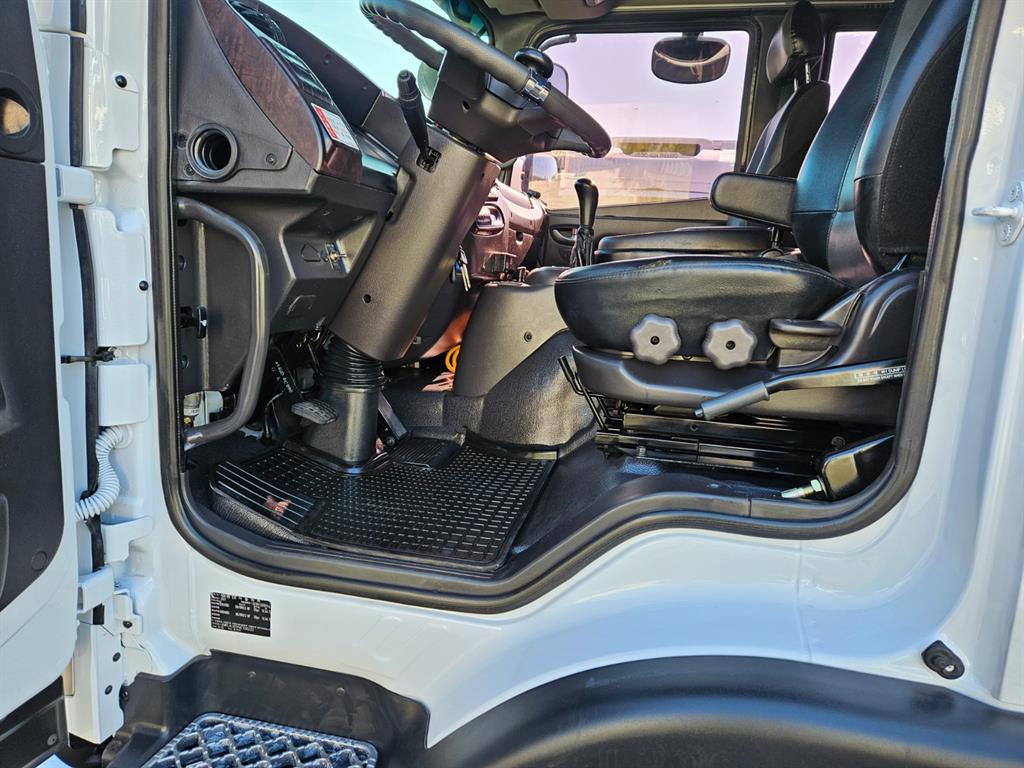 현대 메가트럭 화물덤프 5톤 11