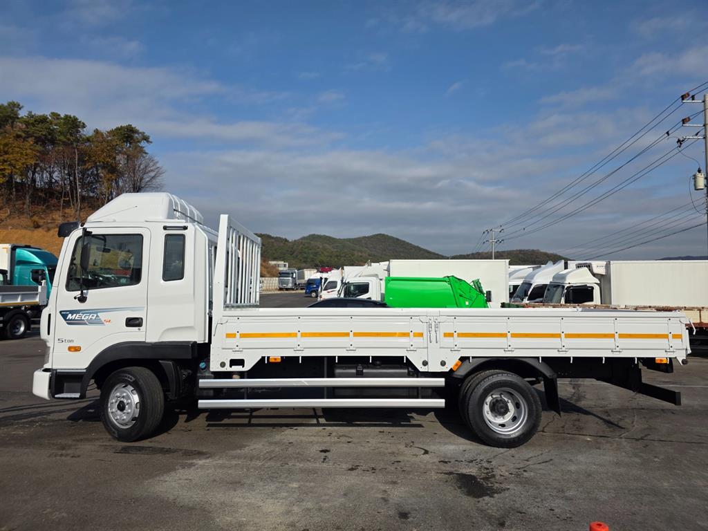 현대 메가트럭 단바리 카고 4.5톤 수동 7