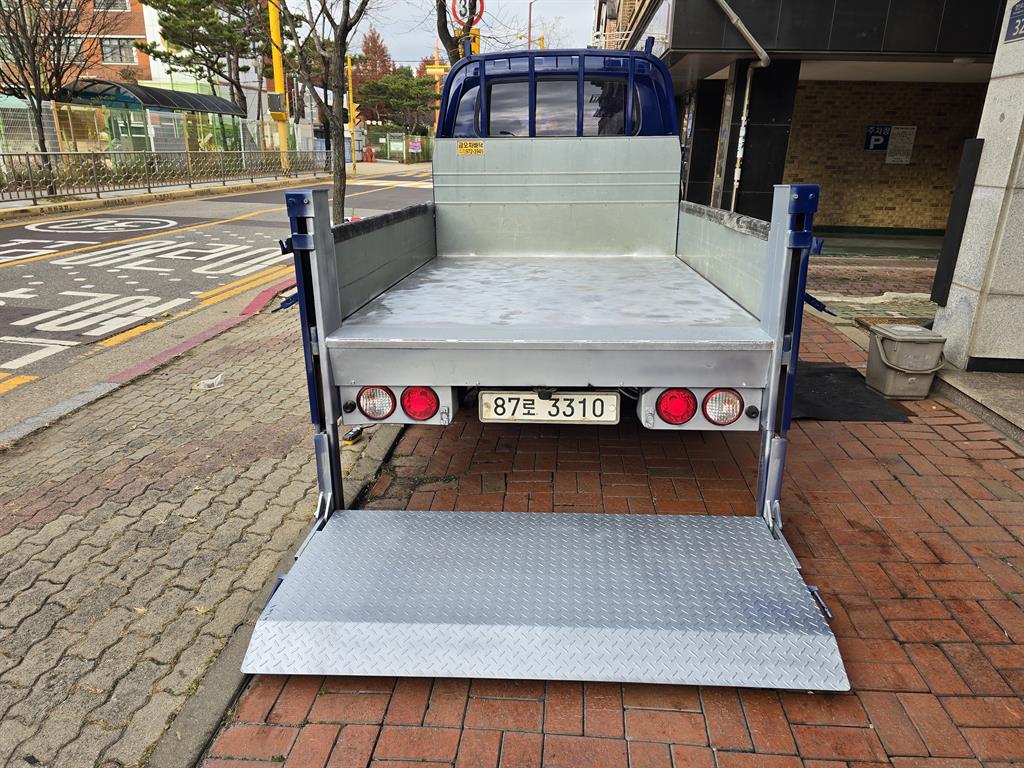 기아 봉고3 1톤 카고 4