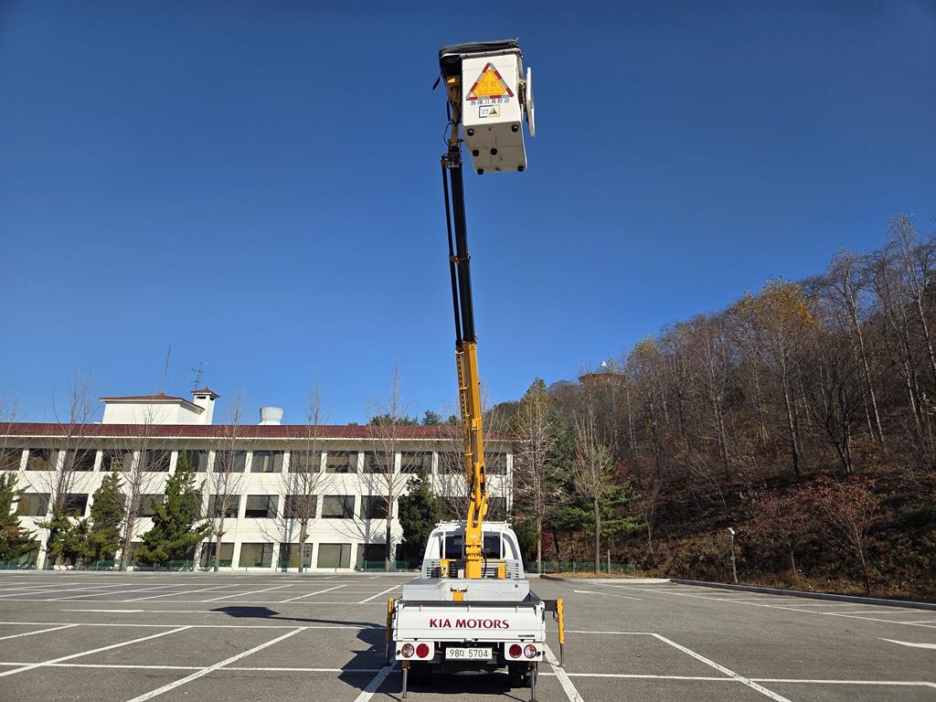 기아 고소작업차 동해기계항공 봉고3 1톤 10