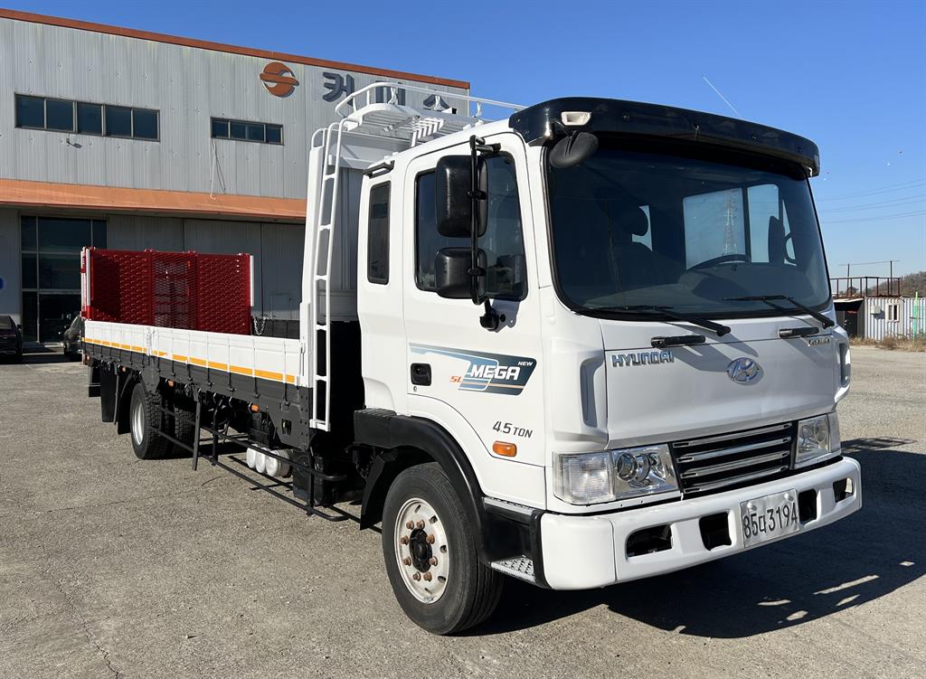 현대 어부바카 메가트럭 4.5톤 2