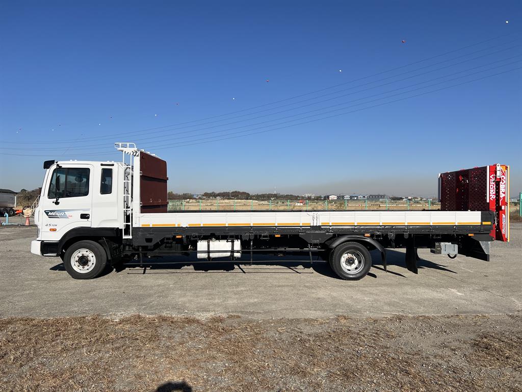 현대 어부바카 메가트럭 4.5톤 1