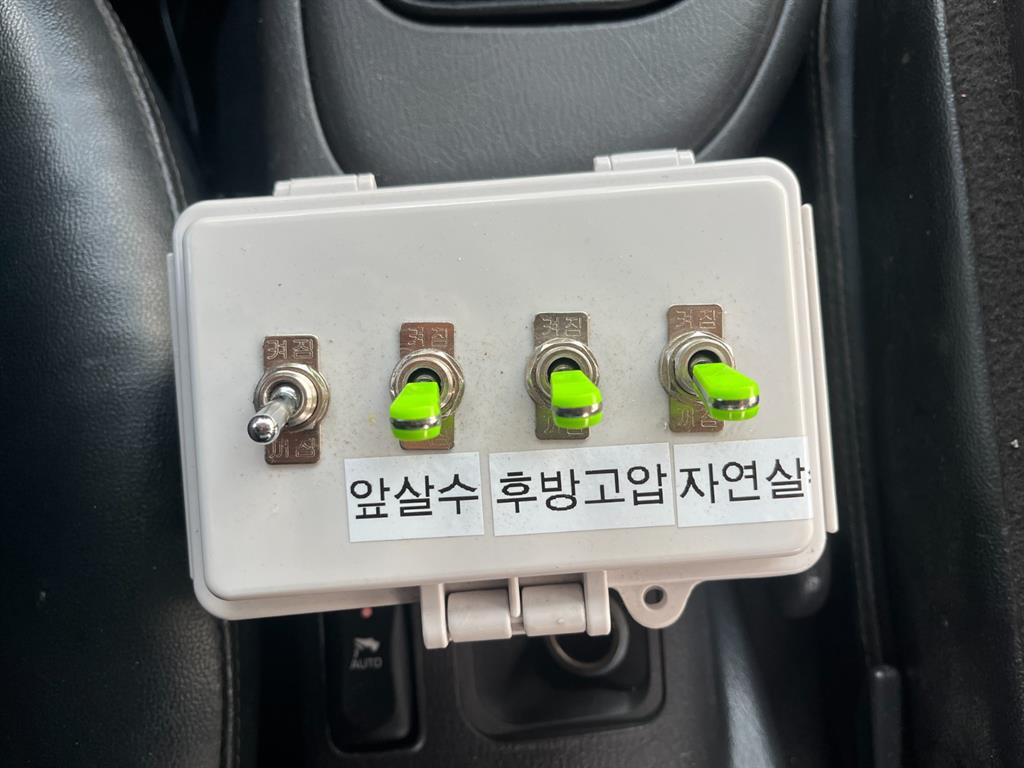 현대 살수차 메가트럭 수동 13