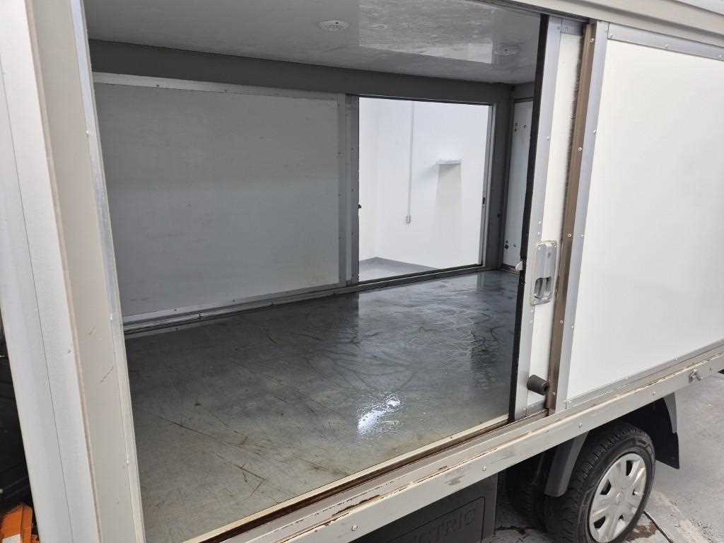 기아 봉고3 1톤 저상탑 전기 10