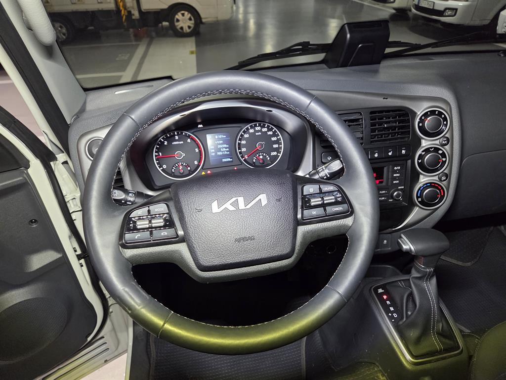 기아 봉고3 1톤 표준탑 킹캡 LPG 11