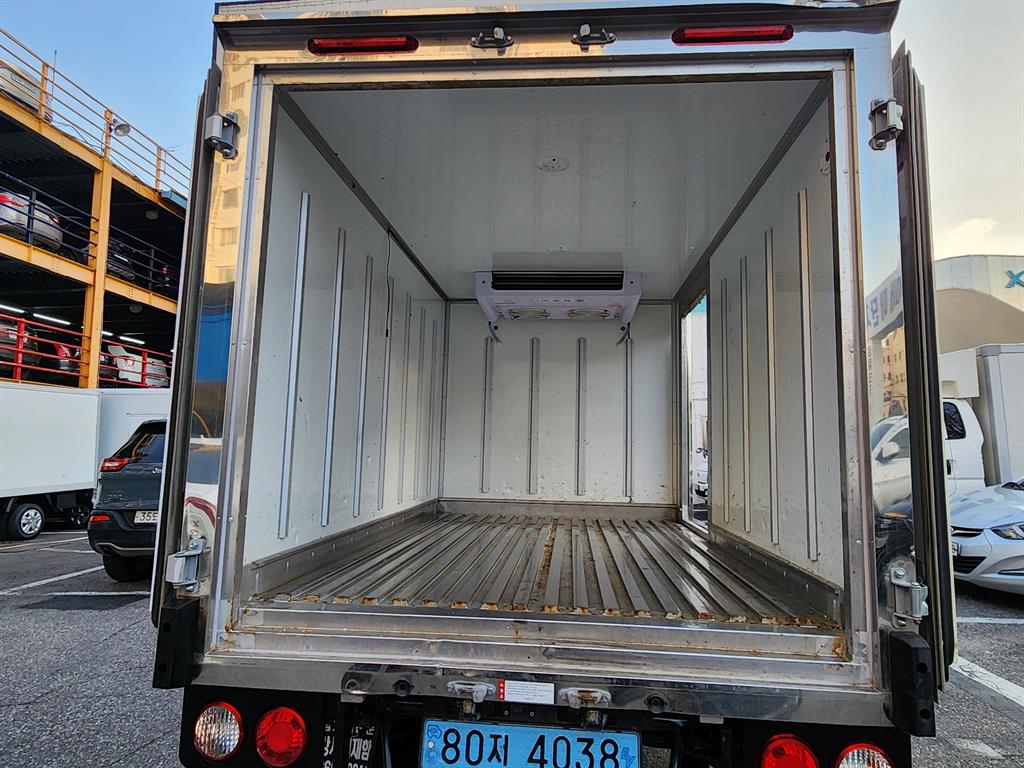 기아 봉고3 1톤 냉동탑 전기 6