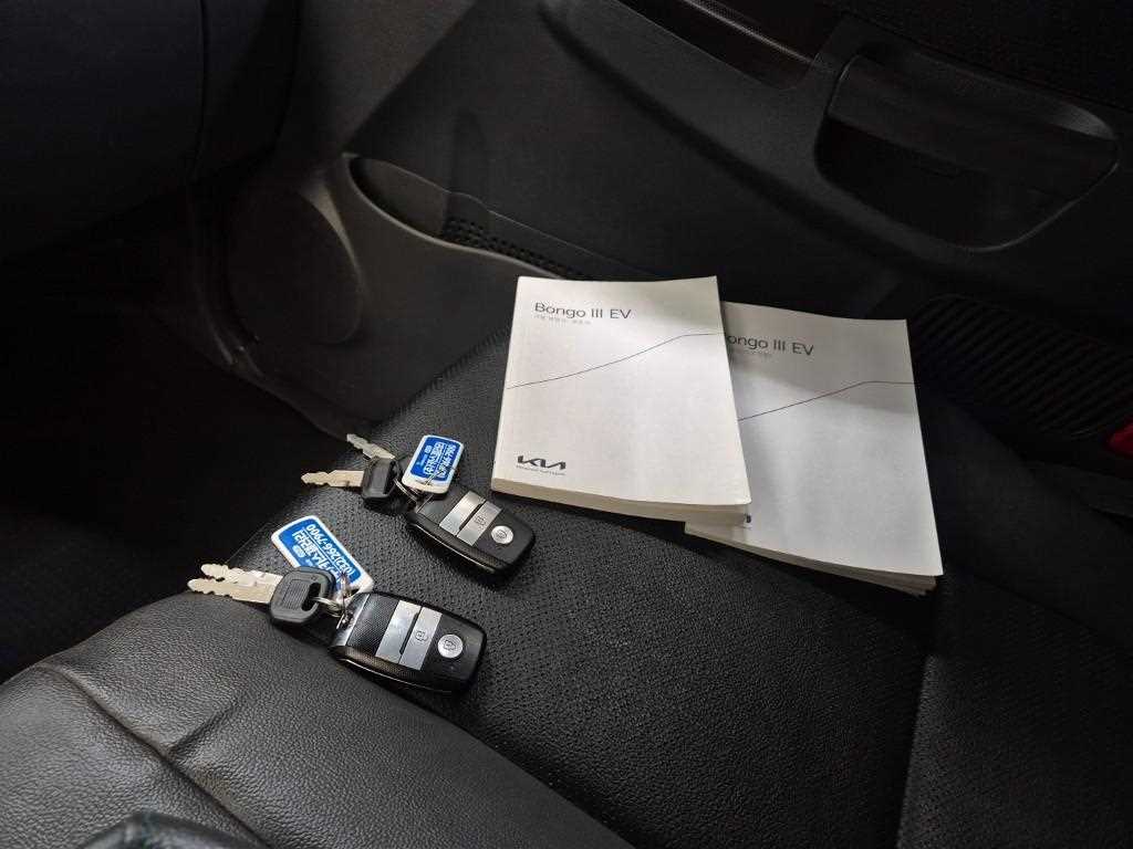 기아 봉고3 1톤 저상탑 전기 14