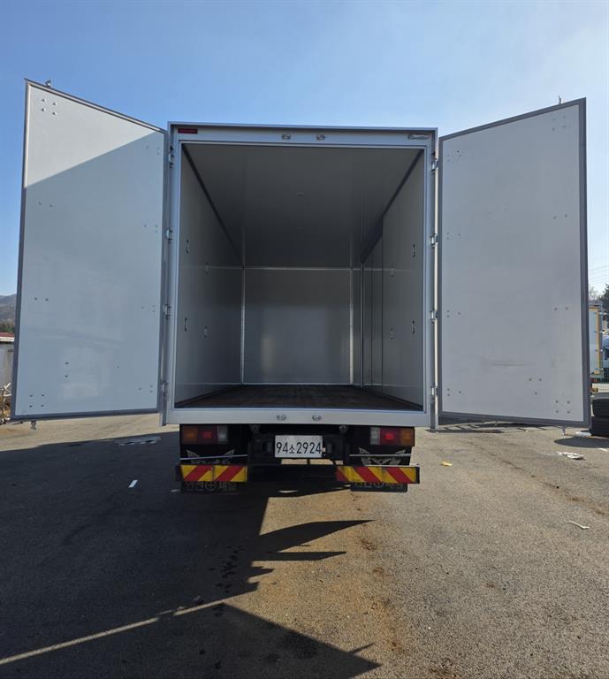 현대 메가트럭 단바리 표준탑 4.5톤 수동 12