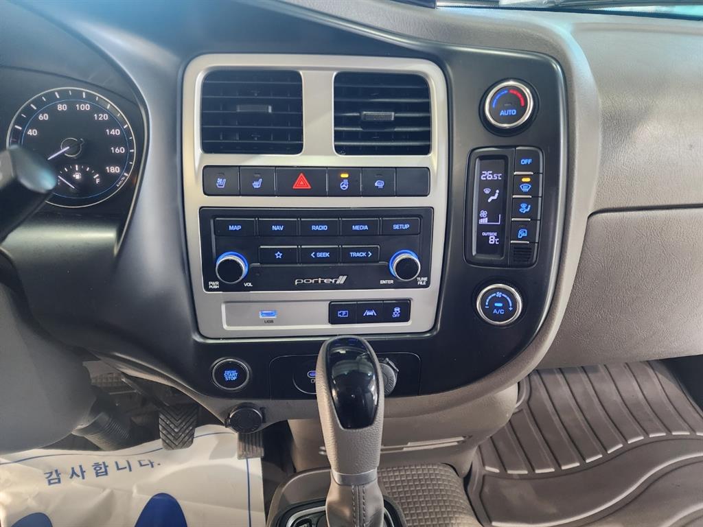 현대 포터2 1톤 카고 LPG 10