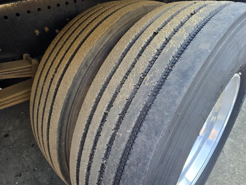 타타대우 맥쎈 윙바디 5톤 오토 4