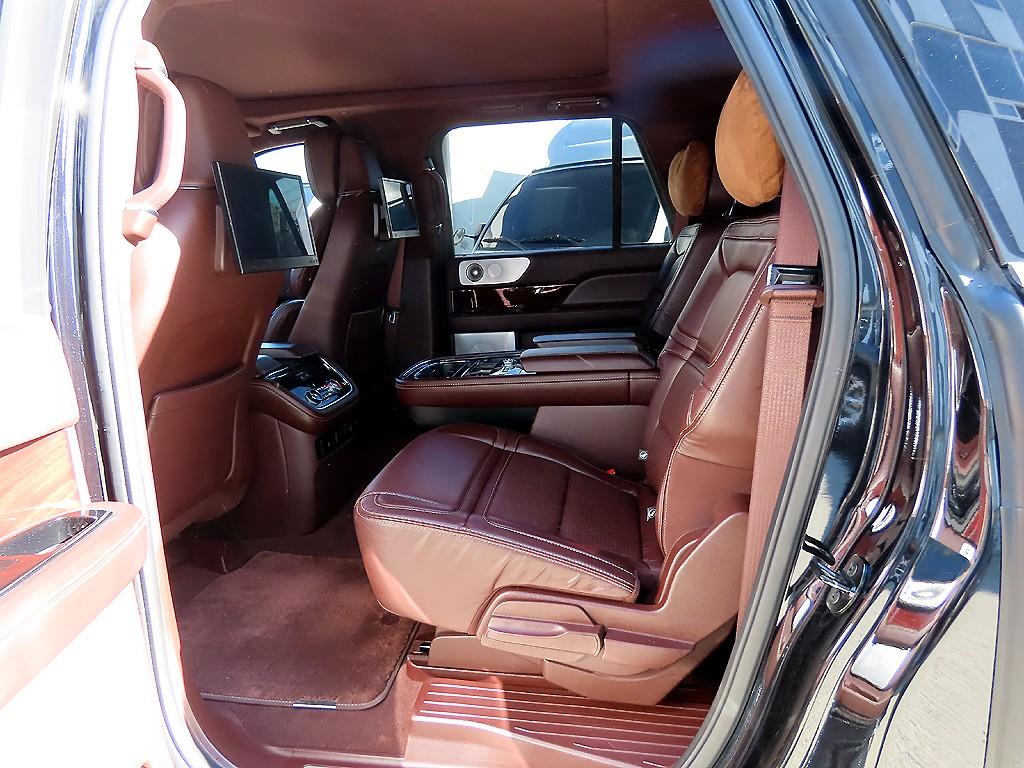 Lincoln Navigator 3.5 Black Label L 7