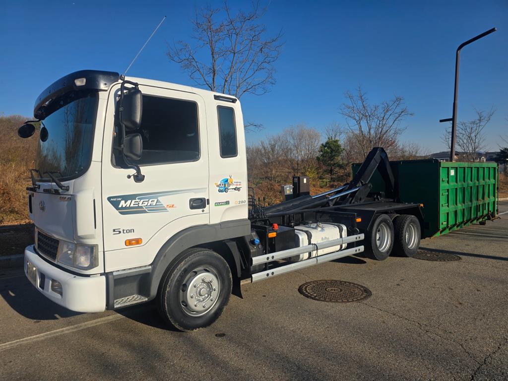 현대 메가트럭 진개덤프 5톤 수동 8
