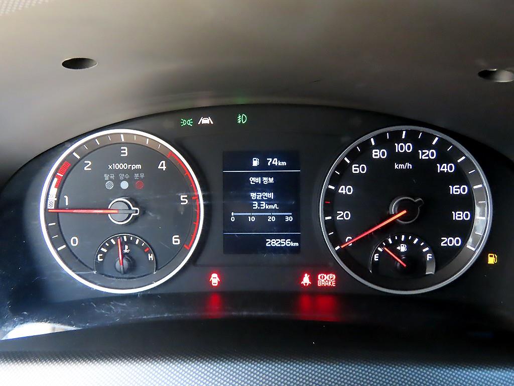 기아 봉고3 1톤 카고 LPG 9