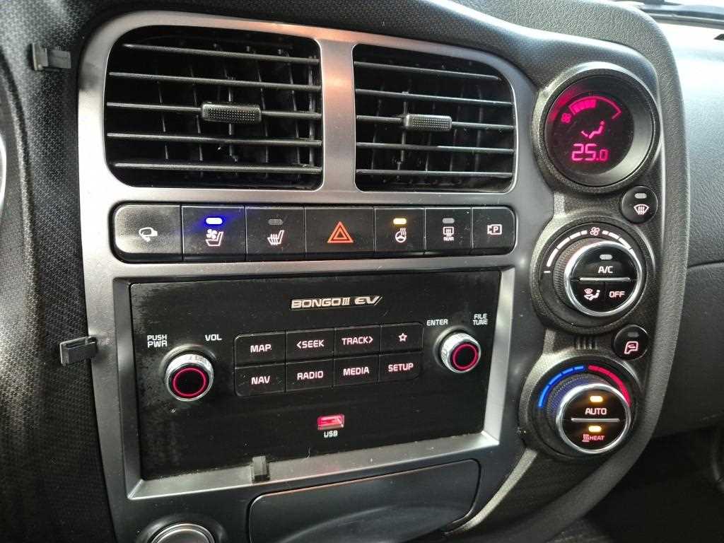 기아 봉고3 1톤 저상탑 전기 16