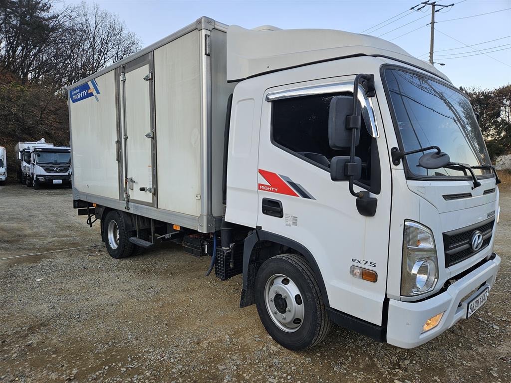 현대 올뉴마이티 2.5톤 냉동탑