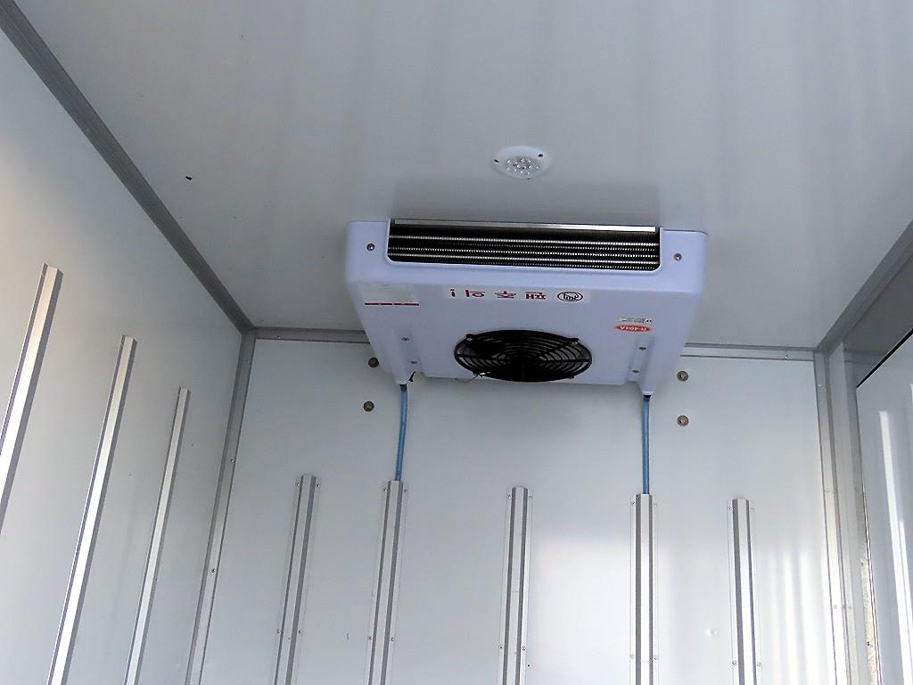 기아 봉고3 1톤 냉동탑 LPG 5