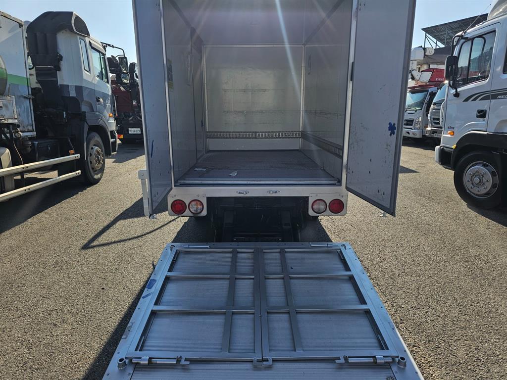 기아 봉고3 1톤 표준탑 LPG 7