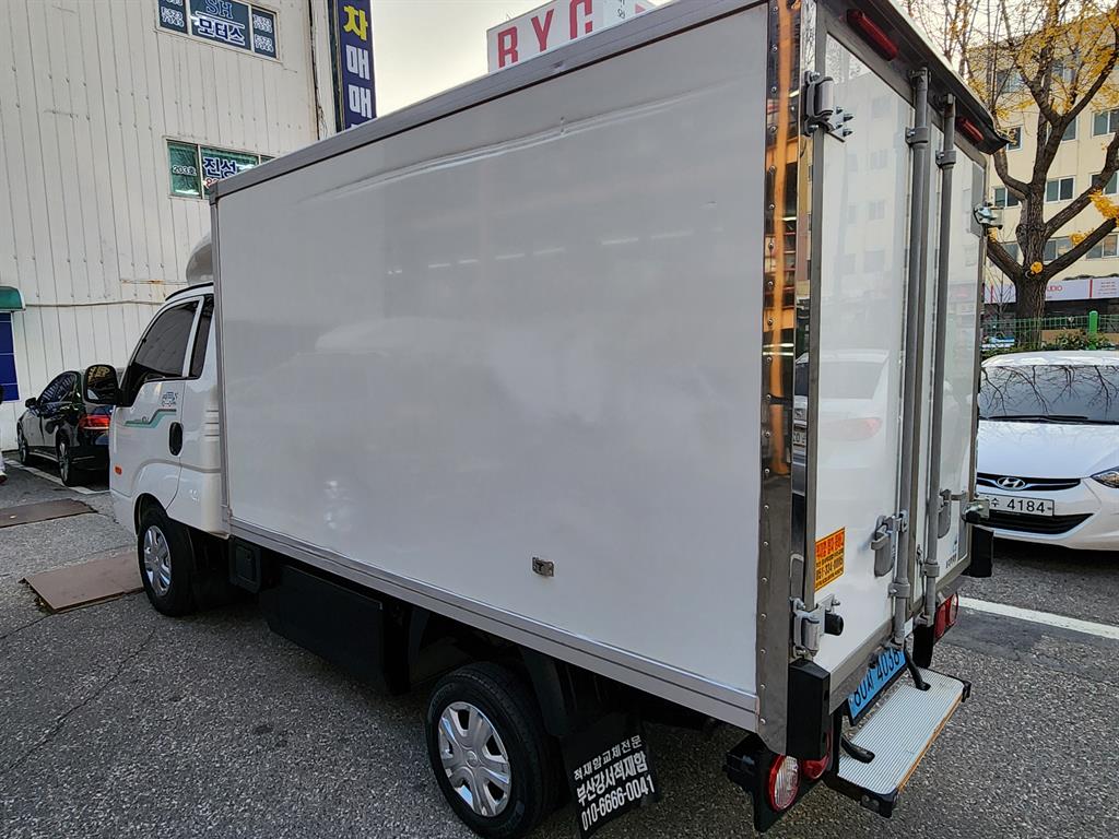 기아 봉고3 1톤 냉동탑 전기 2