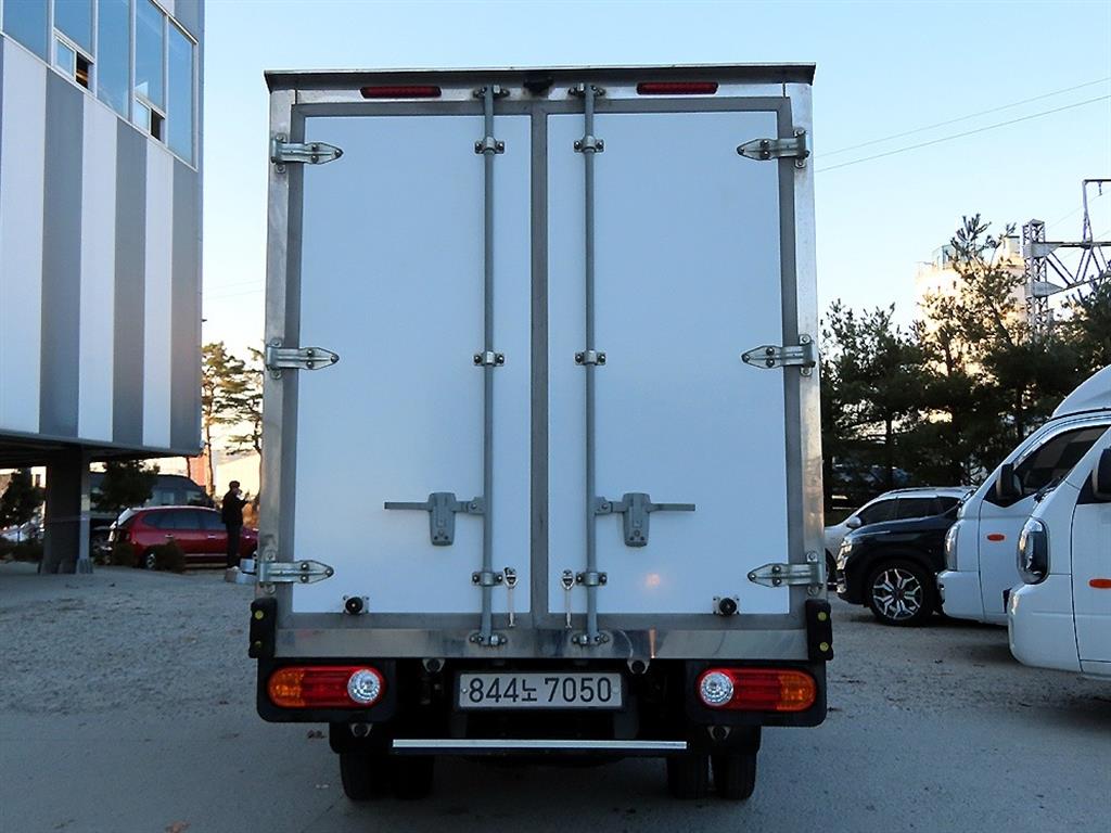 현대 포터2 1톤 냉장탑 LPG 3