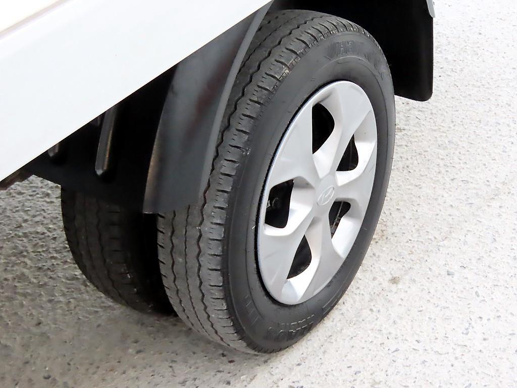 현대 포터2 1톤 냉장탑 LPG 17