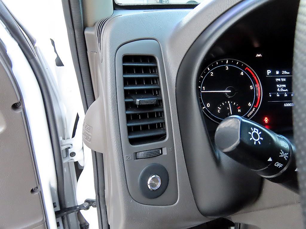 현대 포터2 1톤 냉장탑 LPG 12