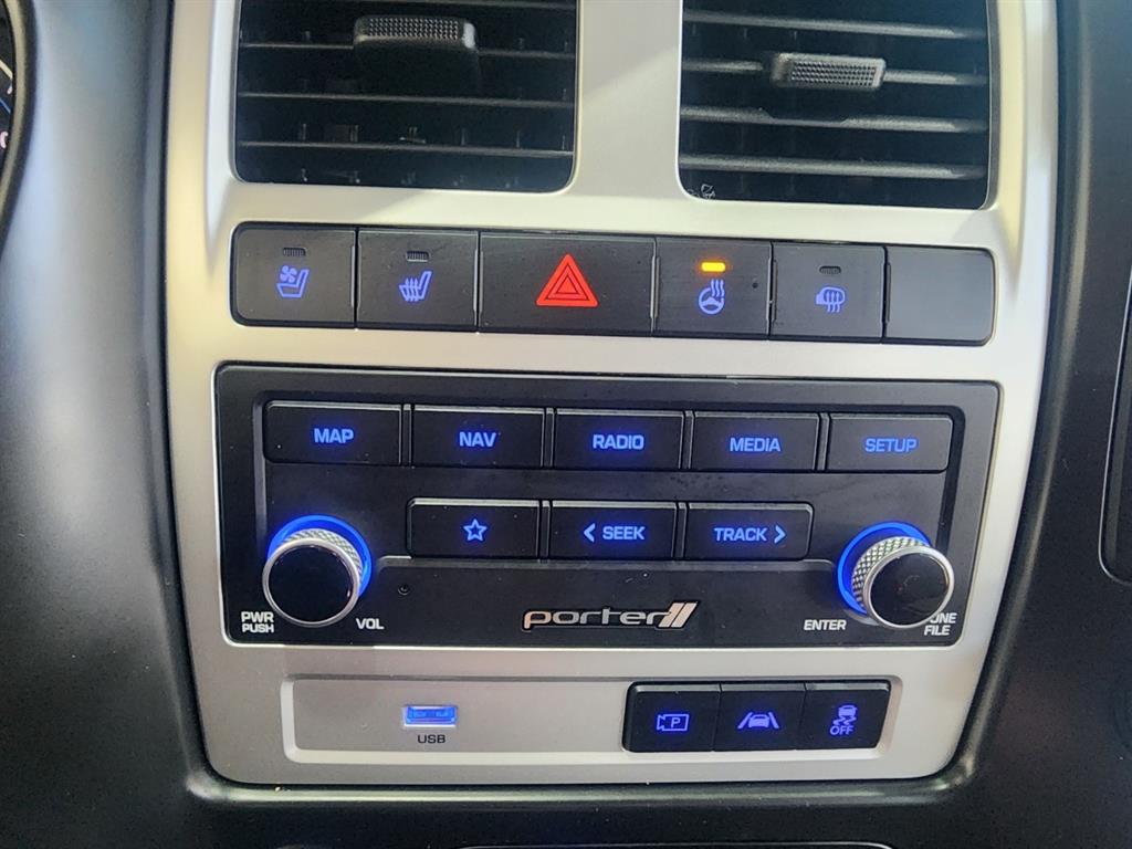 현대 포터2 1톤 카고 LPG 11