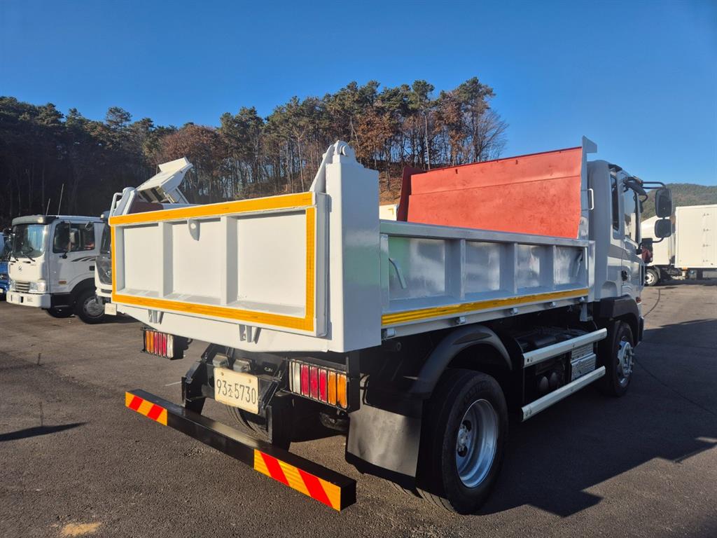 현대 메가트럭 화물덤프 5톤 7