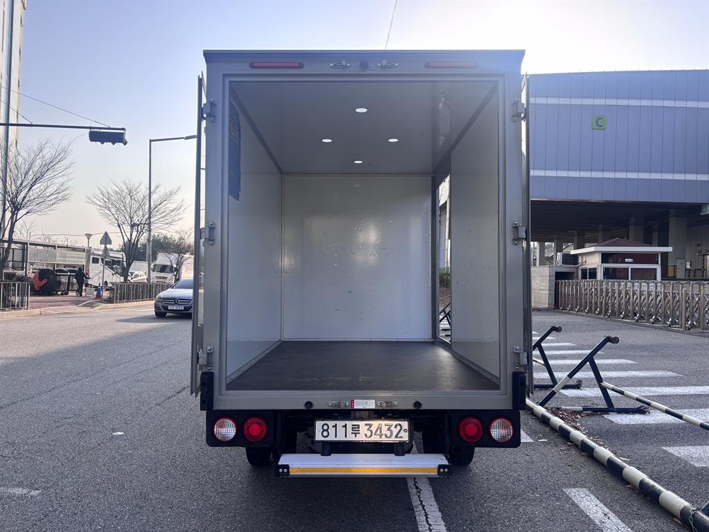 기아 봉고3 1톤 표준탑 LPG 3