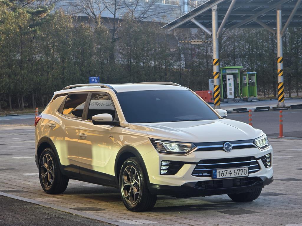 KG Mobility (Ssangyong) Korando 2WD Gasoline 1.5 C5 Plus 3