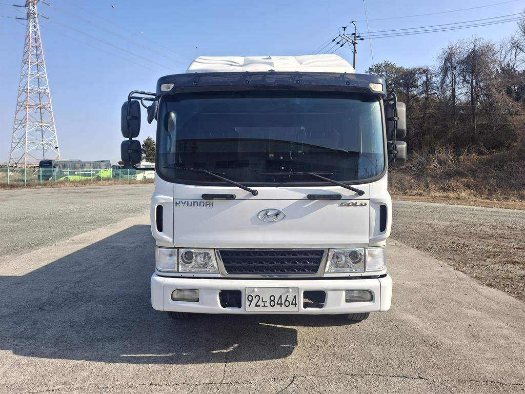 현대 메가트럭 단바리 카고 4.5톤 수동 2