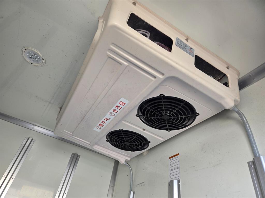 현대 포터2 1톤 냉동탑 7