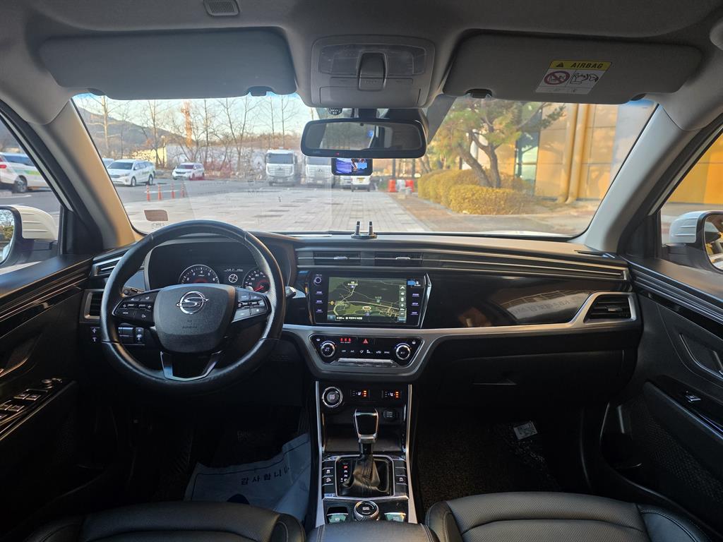 KG Mobility (Ssangyong) Korando 2WD Gasoline 1.5 C5 Plus 9