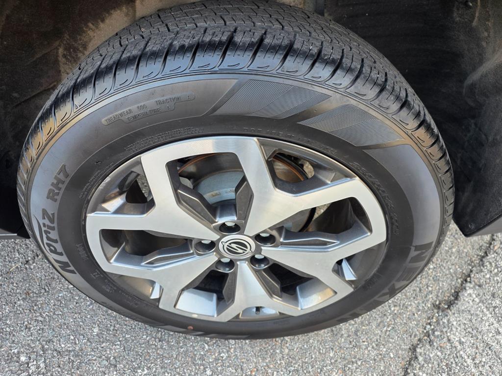 KG Mobility (Ssangyong) Torres 1.5 GDI-T 2WD T7 6