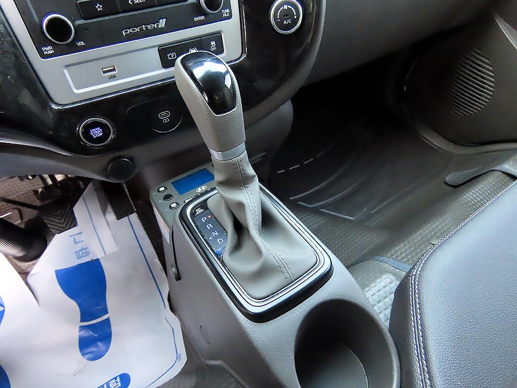 현대 포터2 1톤 냉동탑 LPG 11