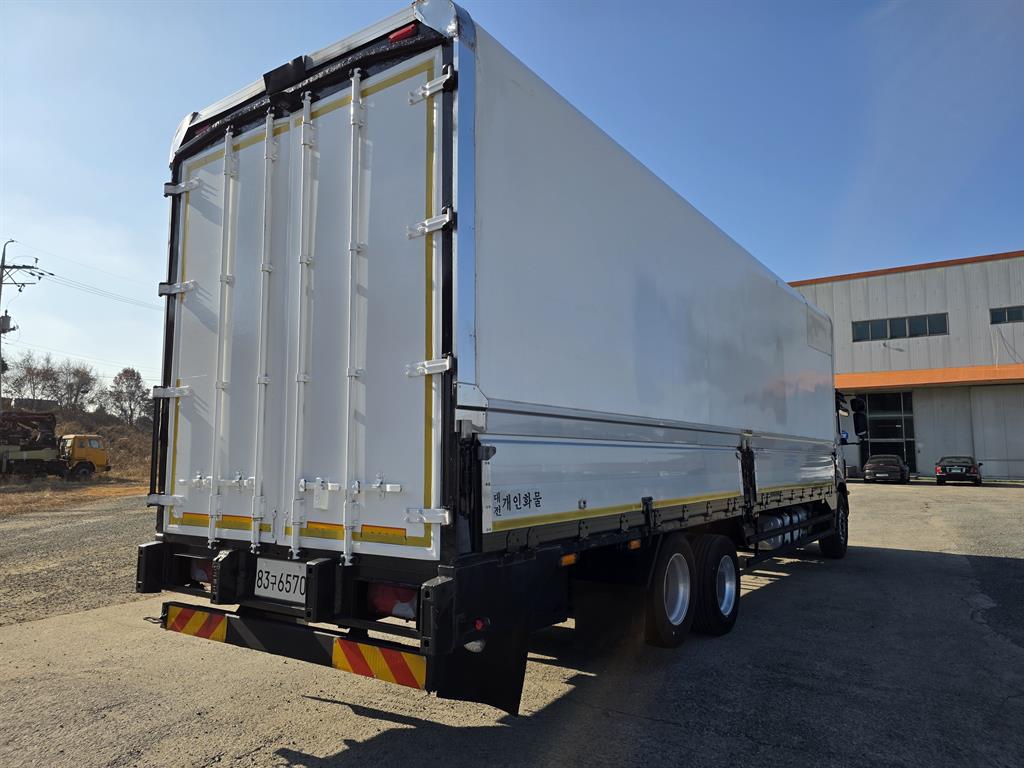 타타대우 프리마 윙바디 8.5톤 수동 3