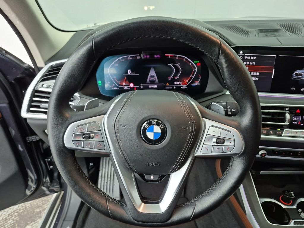 BMW X7 xDrive 40i Design Pure Excelence 10