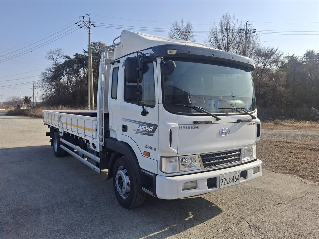 현대 메가트럭 단바리 카고 4.5톤 수동 1