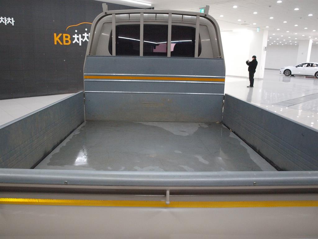 기아 봉고3 1톤 카고 4