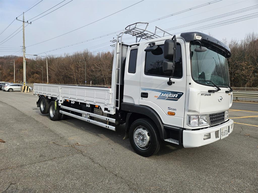 현대 메가트럭 카고 4.5톤 수동 1