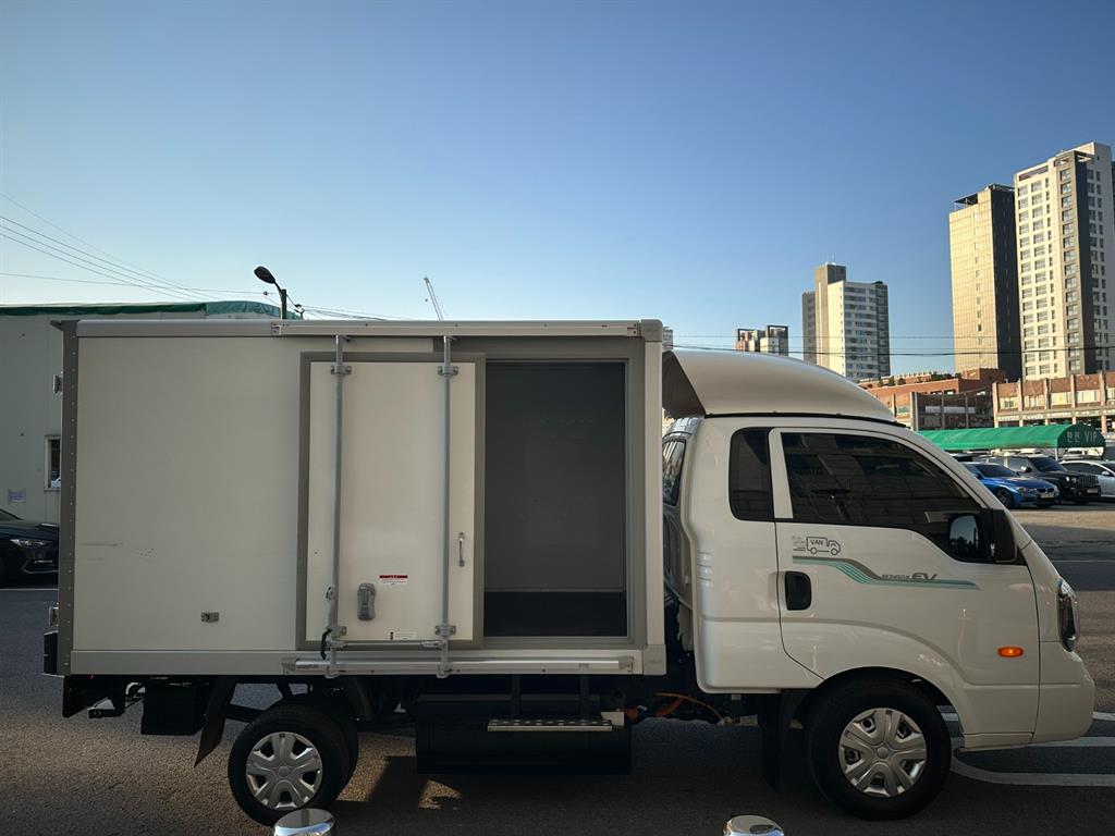 기아 봉고3 1톤 표준탑 전기 7