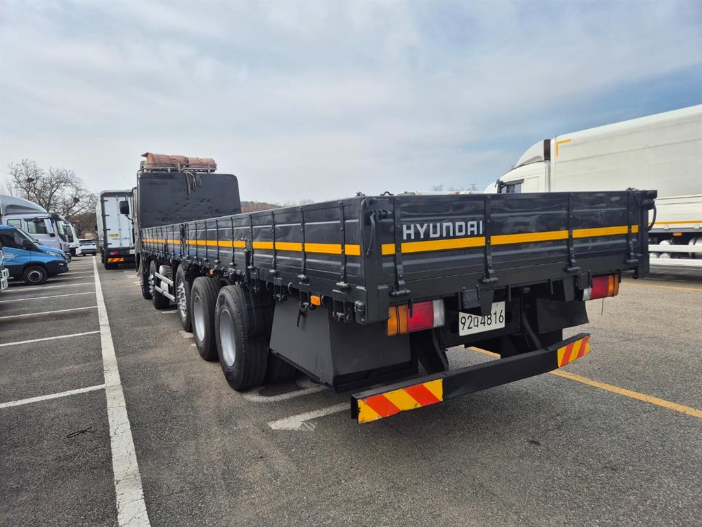 현대 트라고 카고 25톤 오토 3