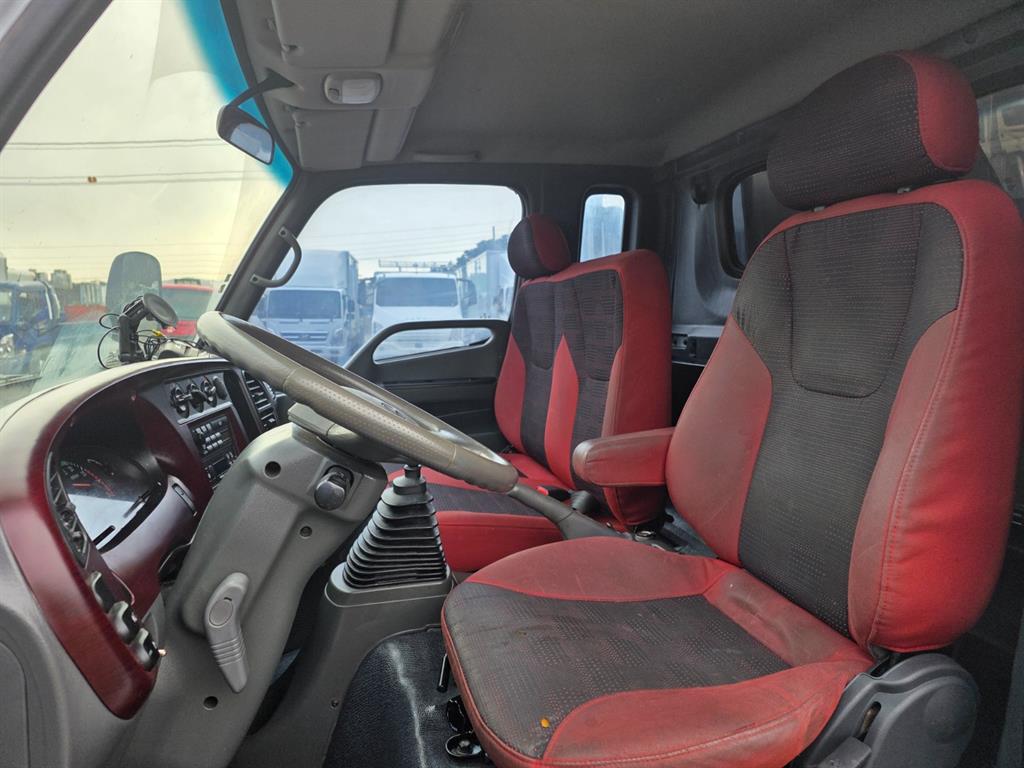 현대 이마이티 2.5톤 냉장탑 11