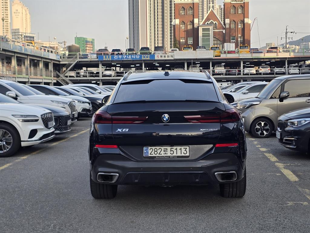 BMW X6 xDrive 30d M Sport 5