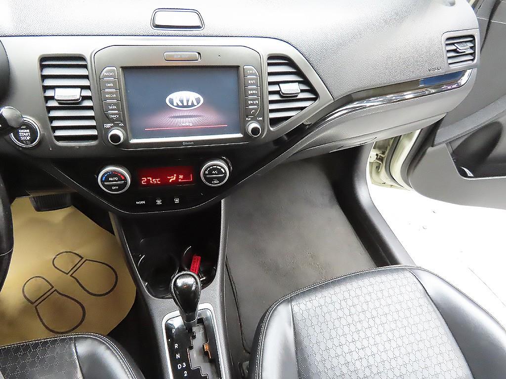 Kia Morning Luxury 8