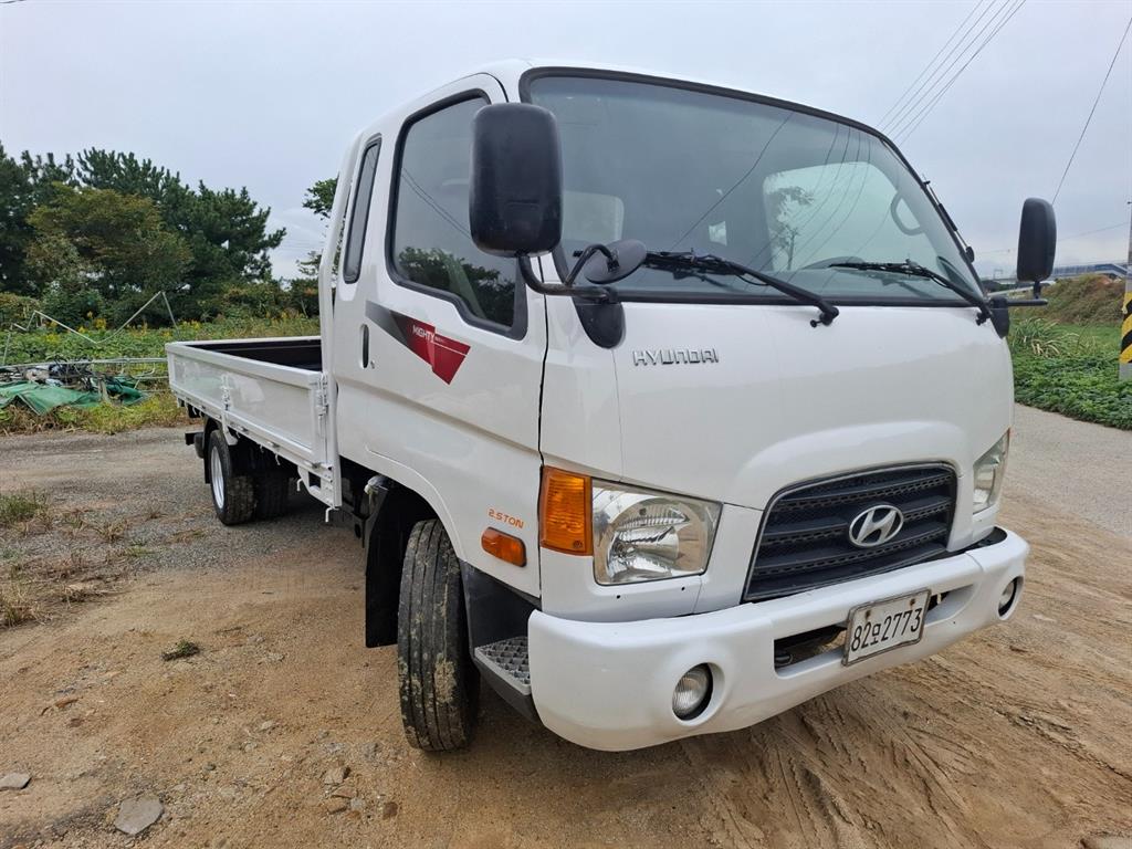 현대 이마이티 2.5톤 카고 4