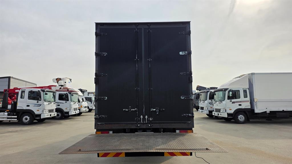 현대 메가트럭 단바리 익스하이탑 4.5톤 오토 6