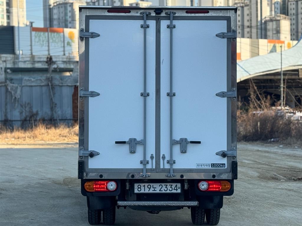 현대 포터2 1톤 냉동탑 LPG 4