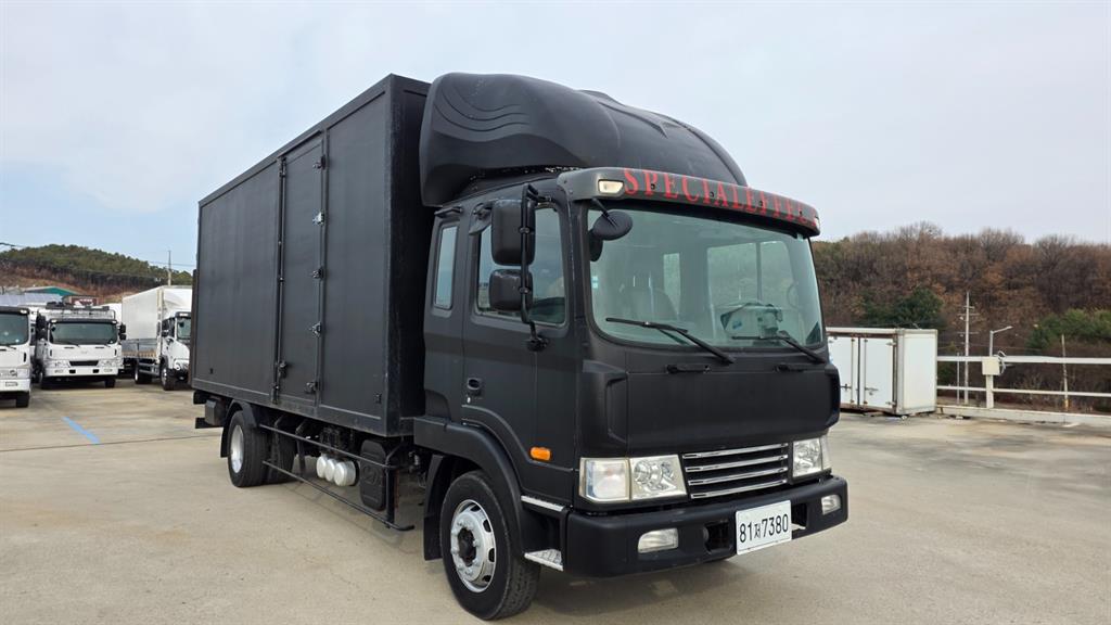 현대 메가트럭 단바리 익스하이탑 4.5톤 오토 4