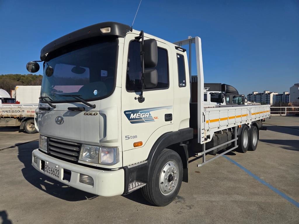 현대 메가트럭 270 카고 5톤 수동
