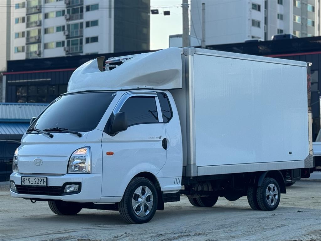 현대 포터2 1톤 냉동탑 LPG 0